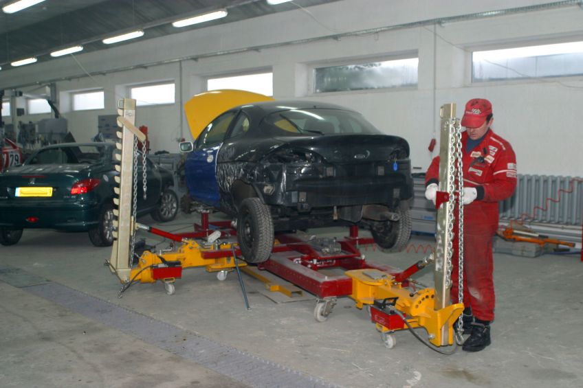 Get Reliable Repairs from an Auto Body Shop New Haven Drivers Trust for Quality